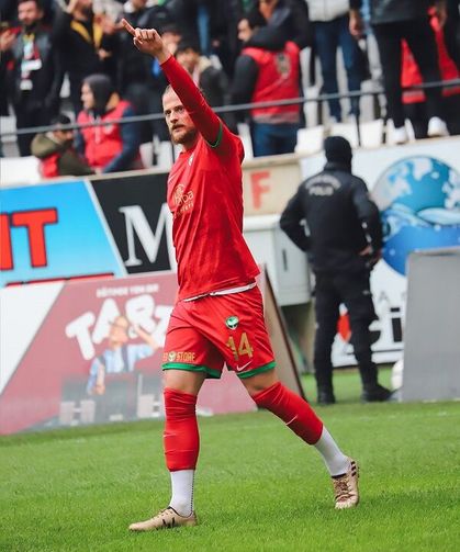 Amedspor’un yıldızıydı: Yeni takımı resmen belli oldu!