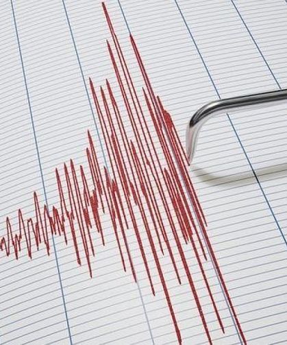 Elazığ Sivrice'de korkutan deprem