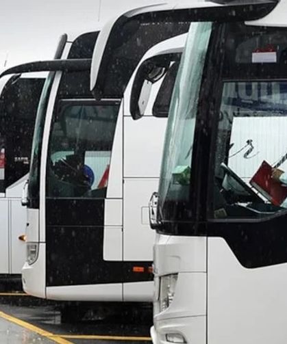 Otobüs yolculuğunda namaz molası gerginliği: Yolcudan sert tepki!