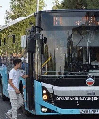 İki meslek grubuna toplu ulaşım ücretsiz oldu