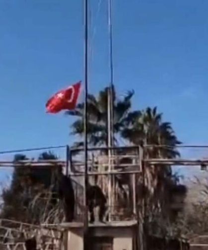 Bakan Tunç duyurdu: Bayrak provokasyonuna çok sayıda gözaltı!