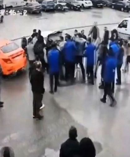 Aracını muayeneye götüren polis darp edildikten sonra hayatını kaybetti!