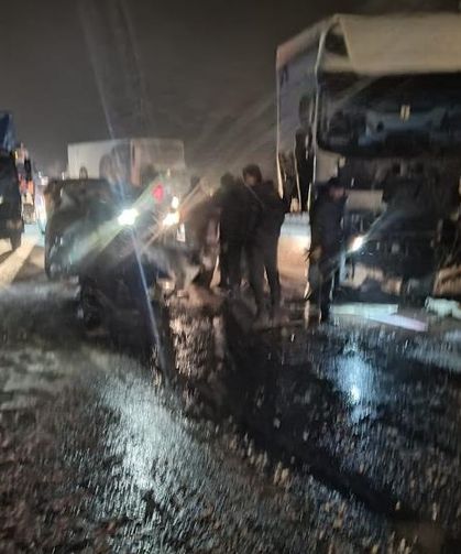 Erzurum'da kaza: 2’si kardeş 4 kişi öldü!