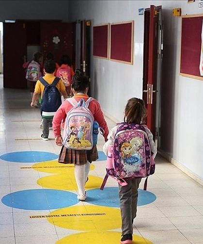 Ara tatil kaldırılacak mı? Bakan Tekin'den açıkladı