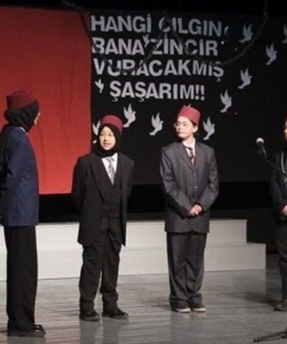 İstiklal Marşı'nı Arapça okudular: CHP ve MHP'den peş peşe tepki