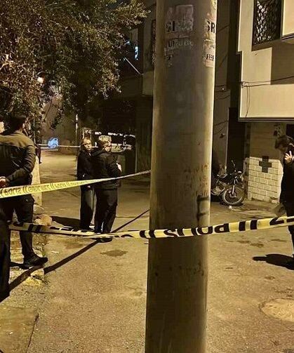 Sokak ortasındaki kavgada yoldan geçen genç kız öldü!