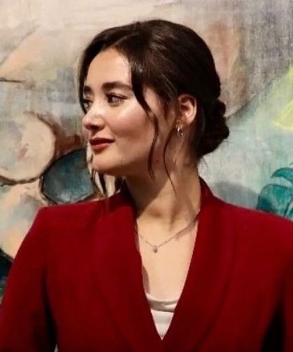 Uşak Belediye Başkanı ile gözaltına alındı: Seher Akay kimdir?