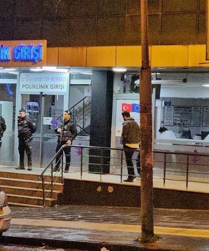 Genç kadın doğumda öldü, yakınları hastaneyi bastı