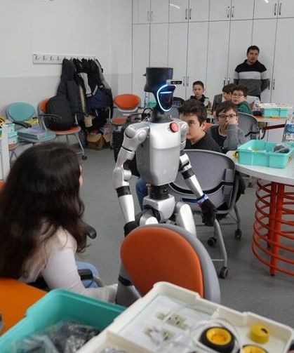 Türkiye'nin nüfusa kaydedilen ilk robotu: İşe başladı