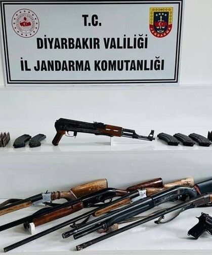 Diyarbakır'da 73 adet silah ele geçirildi