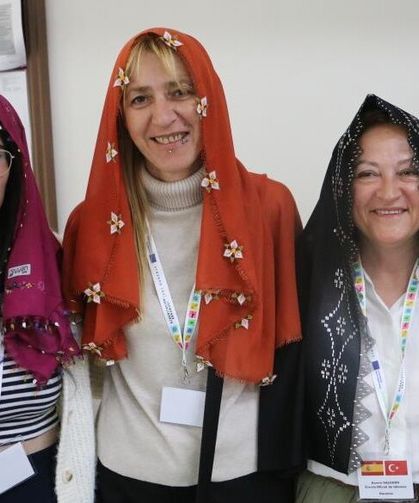İspanyol turistler Diyarbakır'a geldi: Eğitim aldı!