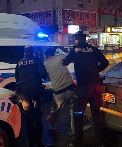Kardeşini bıçakladı: Biri hastanelik oldu diğeri karakolluk!
