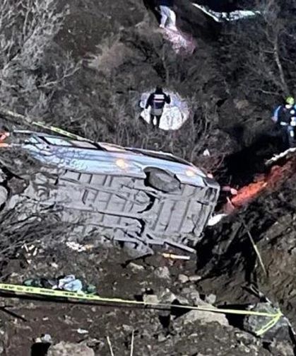 Malatya'da işçi servisi devrildi: 2 ölü, 10 yaralı