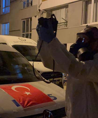 Polis kapıyı açtığında şok oldu: Komşuların şikayeti haklı çıktı!