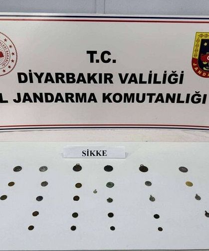 Diyarbakır'da tarihi eser operasyonu: 31 parça ele geçirildi