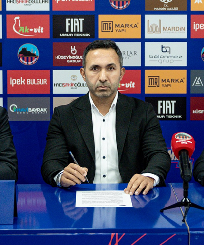 Mardinspor duyurdu: Yeni teknik direktör Ahmet Cingöz oldu!
