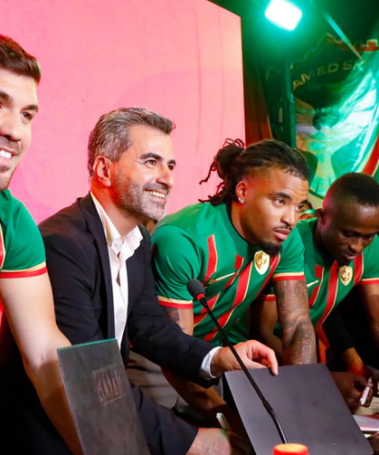 Amedspor’un imza töreninde "futbolcu kaçırılıyordu" olayının görüntüsü çıktı!