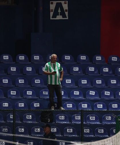 Mardinspor'a karşı takımını tek başına destekledi: “Ömür boyu kombine” verildi!