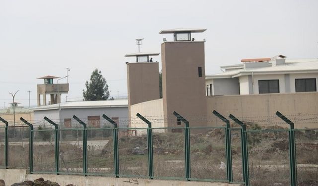 POLİTİKA