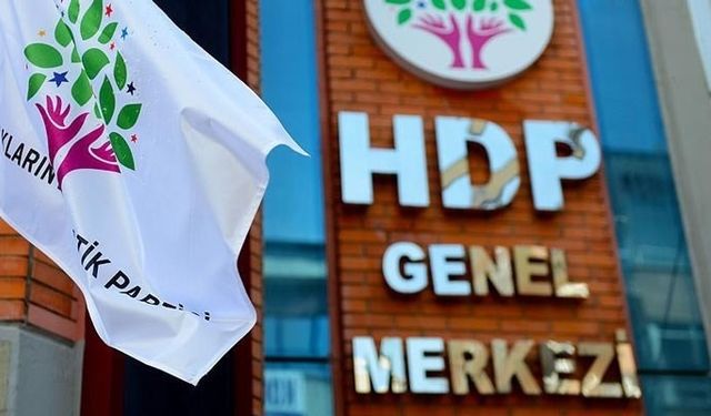 POLİTİKA