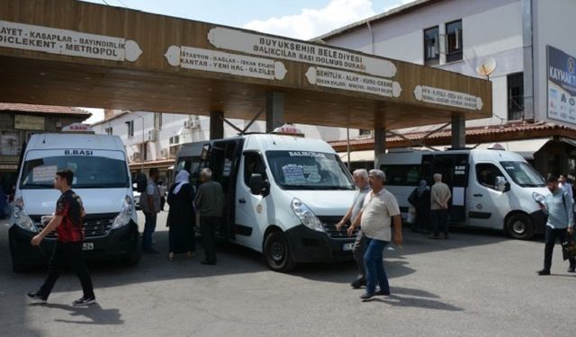 Diyarbakır’da minibüste ilginç tarife: Erkek 1 TL, Kadın 200 TL
