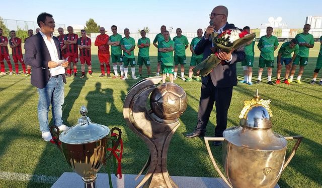 Diyarbakırspor'un efsaneleri sahaya çıktı