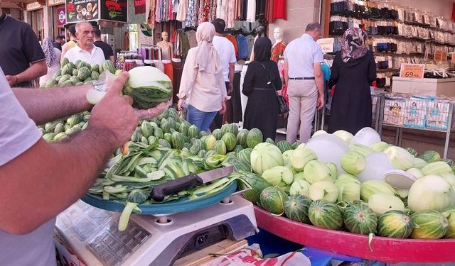 Diyarbakır’da bir esnafa verilen not yüzleri güldürdü!