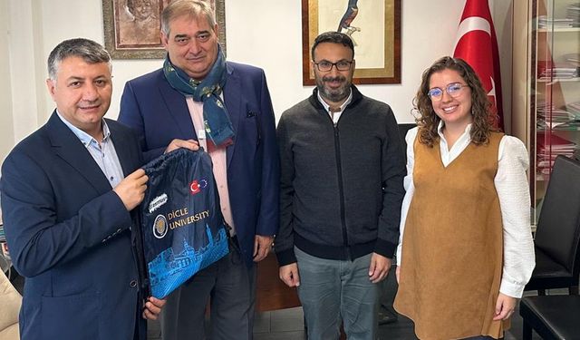 Dicle Üniversitesi heyeti İspanya’da