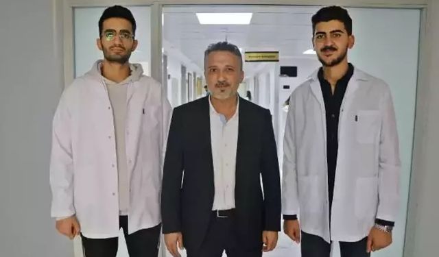 Diyarbakırlı 2 öğrencinin başarısını Türkiye konuşuyor!