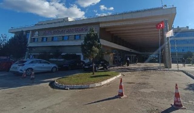 Diyarbakır’da 2’si doktor 8 şüpheli serbest