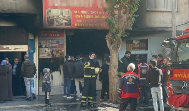 Diyarbakır’da bir dükkan yandı