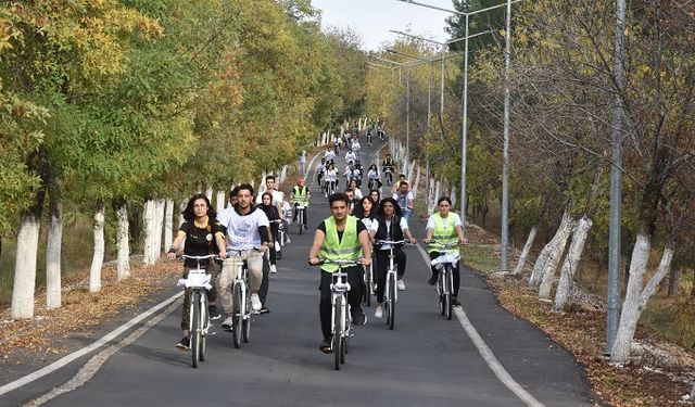Diyarbakır’da bisiklet turu etkinliği