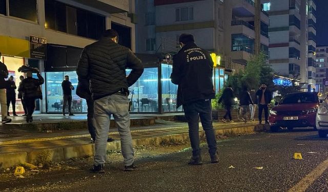 Diyarbakır Kayapınar'da silahlı kavga! Yaralılar var