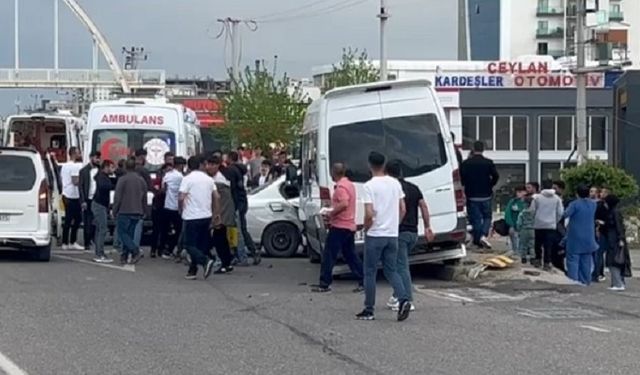 Diyarbakır’da kaza sonrası kavga! Yaralılar var