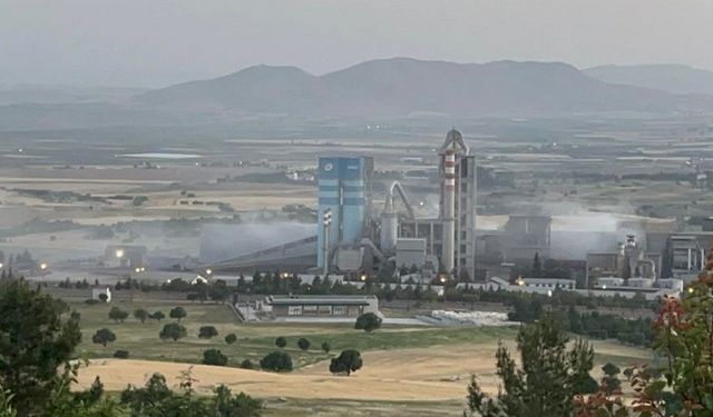 Diyarbakır’da fabrika tozu vatandaşı bezdirdi! Yetkililere çağrı yapıldı