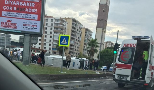 Diyarbakır’da minibüs devrildi! Çok sayıda yolcu yaralandı