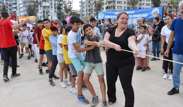 Diyarbakır’da "Rezan Gençlik Merkezi" açıldı! Renkli görüntüler yaşandı