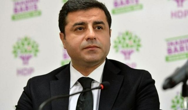 Selahattin Demirtaş'ın yeni fotoğrafı paylaşıldı!