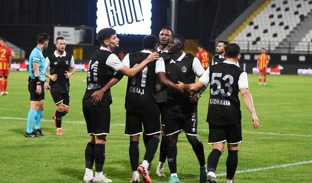 TFF 1. Lig'de Manisaspor, Yeni Malatyaspor’u 5-1 yendi!