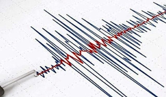 Sivas'ta 4 büyüklüğünde korkutan deprem!