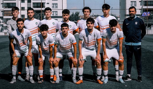 Amedspor futbolcuları rekor kart gördü! 7 kişiyle yendi