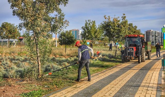 Diyarbakır’da cadde ve sokaklar kışa hazırlanıyor