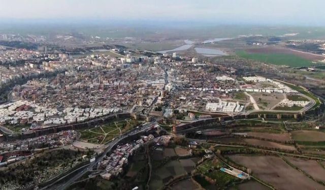 Diyarbakır Surları ve On gözlü Köprü’nün yapılışı böyle canlandırıldı