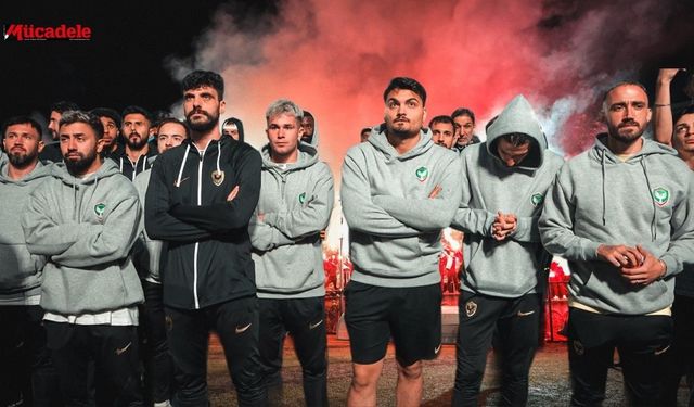 Amedspor küllerinden yeniden doğuyor! Taraftarla buluştu