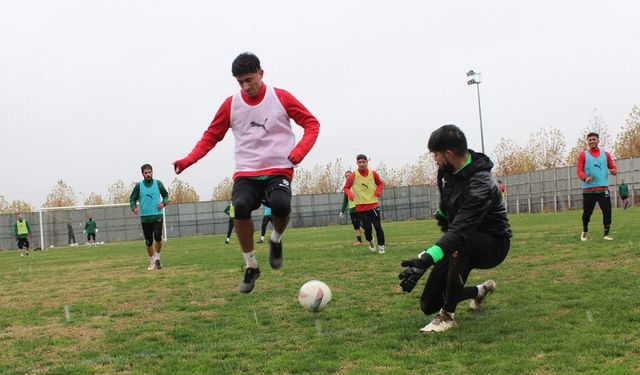 Diyarbekirspor, 68 Aksaray maçı hazırlıklarına başladı