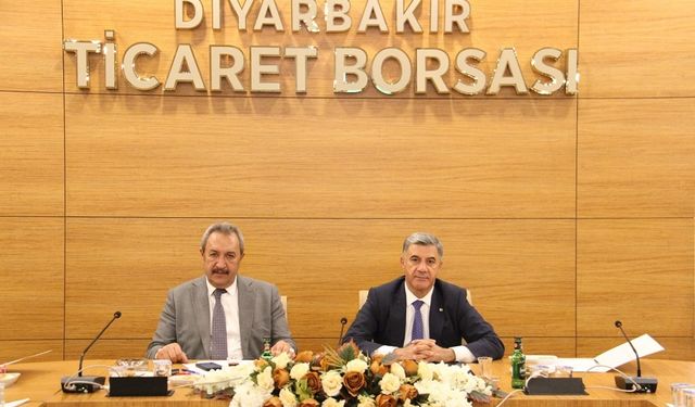 Doğu ve Güneydoğu ticaret borsaları Diyarbakır'da toplandı