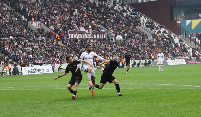 Diyarbekirspor maçı sonrası PFDK’ya sevk edilmişti: Elazığspor’un cezası belli oldu!