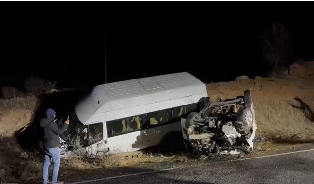 Diyarbakır’ın komşu şehrinde feci trafik kazası: 9 yaralı