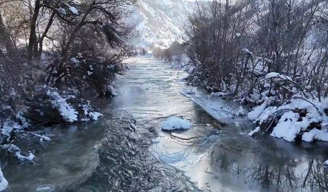 Tunceli'yi soğuk havalar sardı: Yer yer bu durumlar oldu!