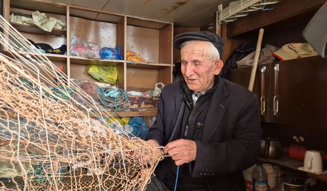 Teknoloji değişti ama o değişmedi: 70 yılını denizde geçirdi!